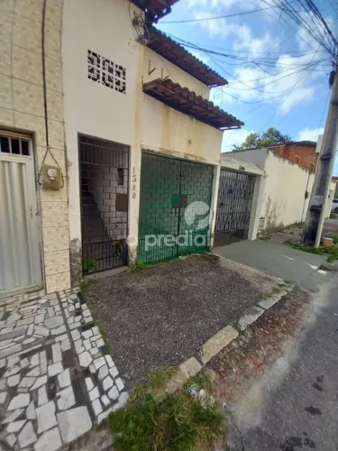 More conforto e praticidade em uma excelente casa altos no Bairro de Fátima, em Fortaleza-