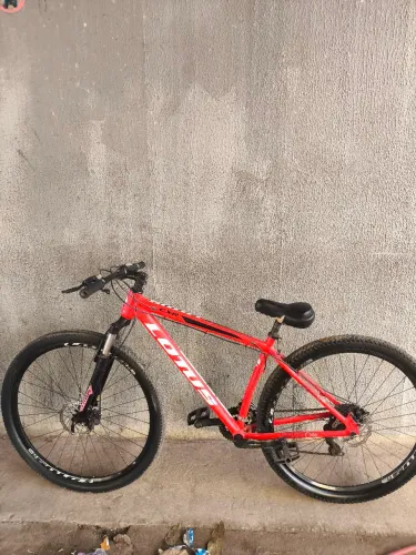 Bicicleta lótus aro 29, perfeita, valor$ 380 reais