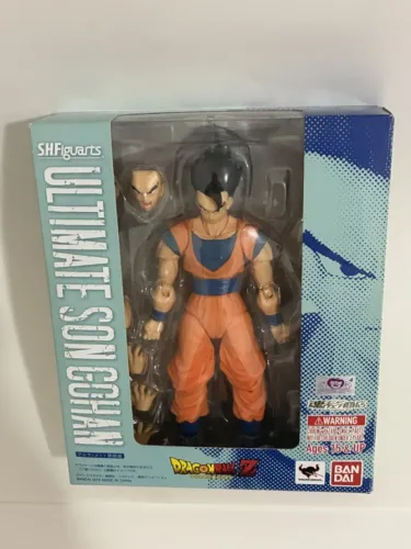 Dragon Ball Action Figure Ultimate Son Gohan SH Figuats Bandai