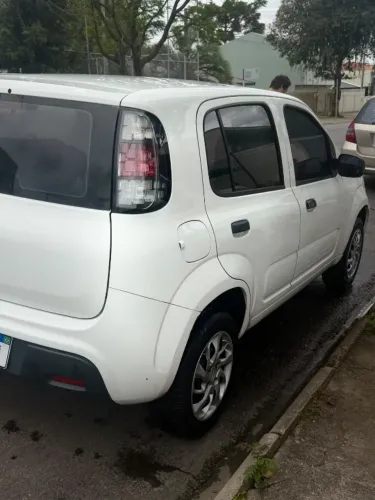 Fiat Uno Attractive 1.0 EVO Fire Flex 8V 5P 2020
