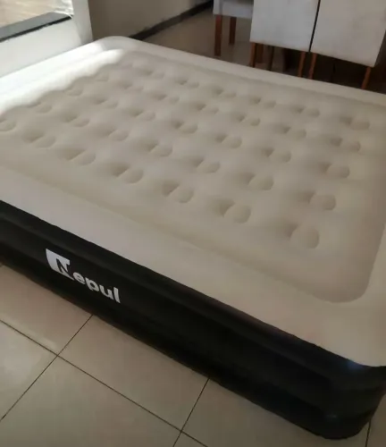 Colchão Inflável Queen com Bomba Elétrica usado 1x