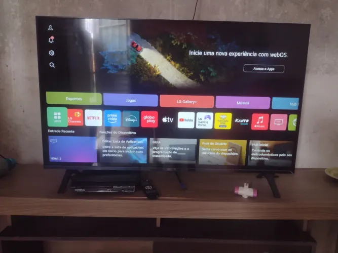TV 