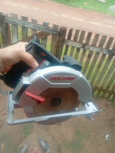 Vendo circular semi nova