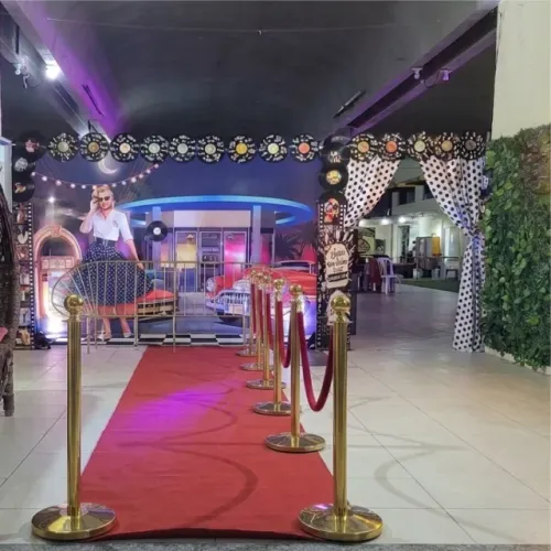 locação de inifilas dourados para eventos - feiras - aniverários - decoração