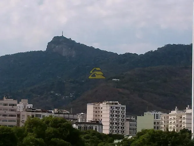 Praça da Bandeira | Prédio