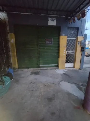 Imóvel para aluguel possui 31 metros quadrados em Bento Ribeiro - Rio de Janeiro - RJ