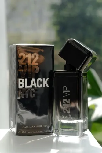 212 VIP Black NYC 100 ml - Original | Novo e Lacrado