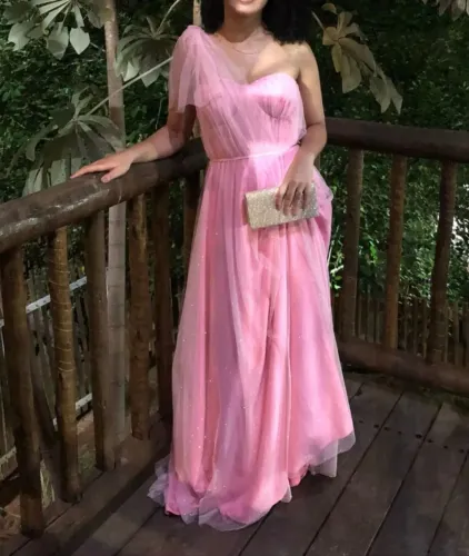Vestido rosa festa