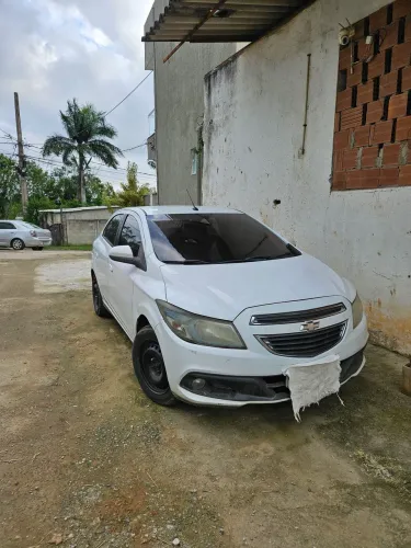 Chevrolet Onix Hatch LT 1.4 8V Flex Power Mec. 4P 2013