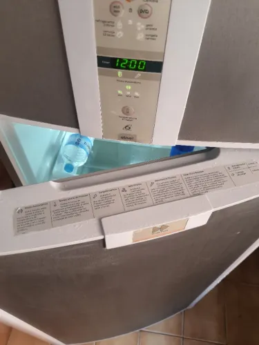 **Geladeira Brastemp Ative! Frost Free Duplex 403L Inox (BRM47)