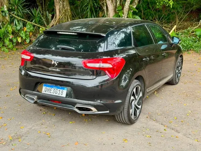 Citroen DS5 1.6 SO Chic Turbo 16V 5P Aut. 2015