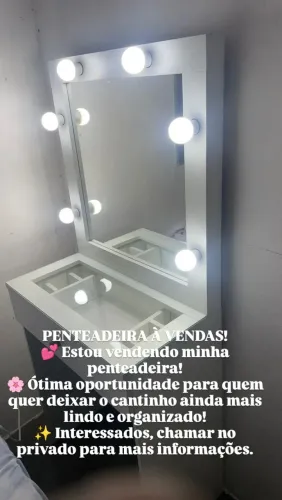 Estou vendo a minha penteadeira!