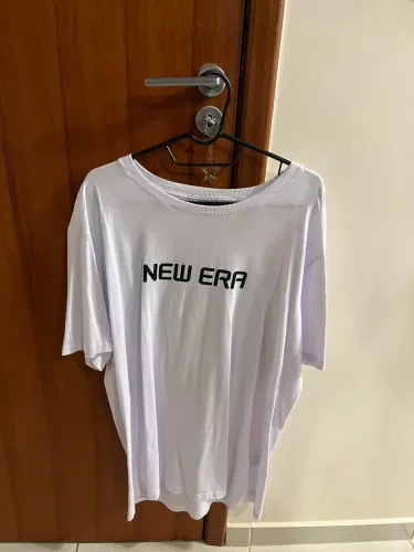 blusa new era