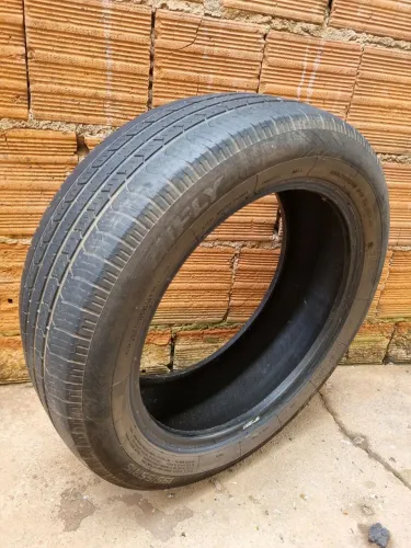 Pneu aro 16 195x55 meia vida