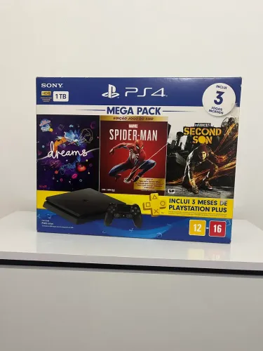 PlayStation 4 slim 1TB 