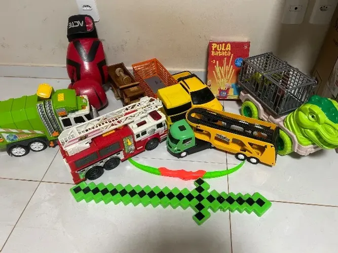Brinquedos diversos