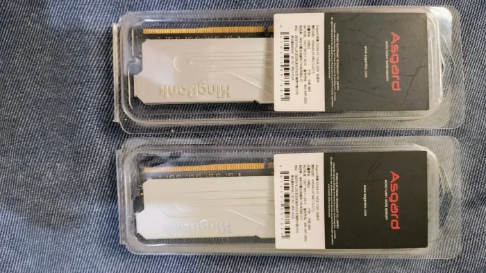 Memória RAM DDR4 Kingbank 8GB 4000mHz
