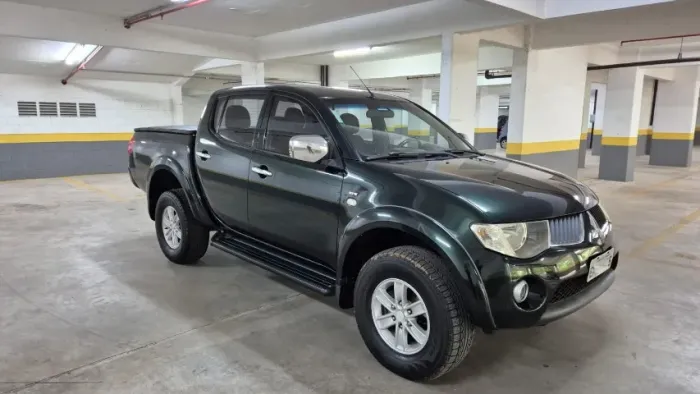 Mitsubishi L200 Triton HPE 3.5 CD V6 24V Flex Aut. 2010
