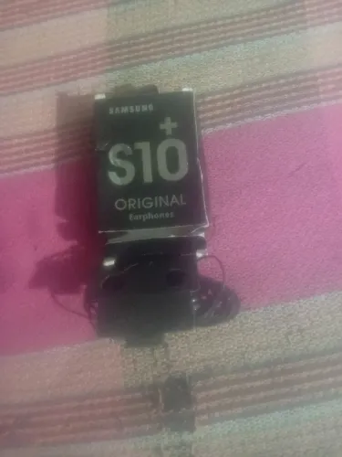 Fone da marca Samsung S10+*novo*na caixa!