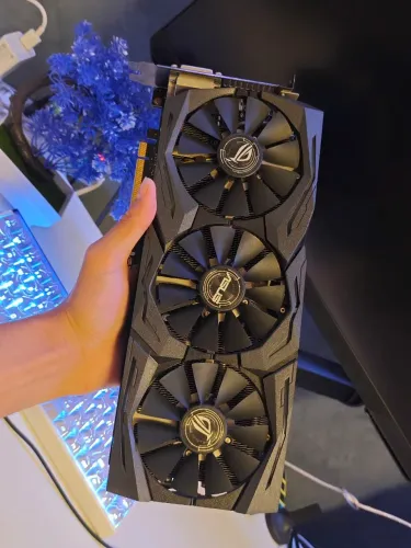 SUA CHANCE!!! Asus GTX 1060 6GB ROG STRIX OC