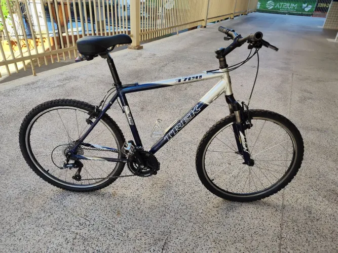 Bicicleta TREK 27v Shimano Deore alumínio Alpha aro 26, ótima. BARATO!