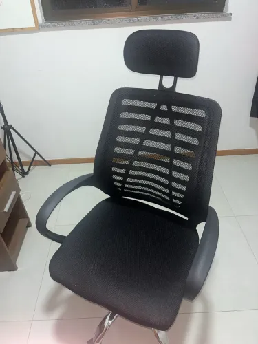 CADEIRA DE ESCRITÓRIO RECLINÁVEL