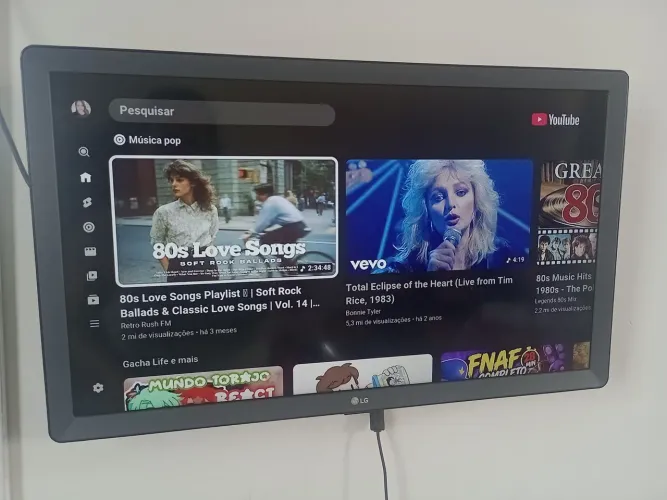 Smart TV Monitor LG 24" - Excelente Estado