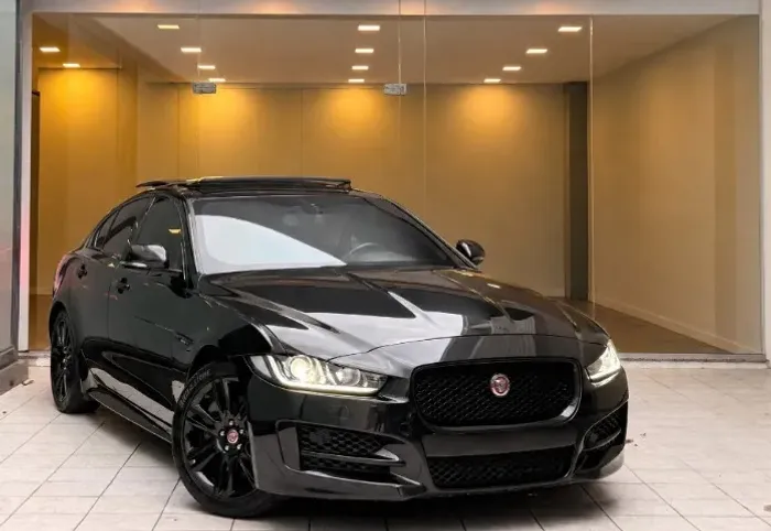 Jaguar XE 2.0 Turboch. R-sport 240/250cv Aut. 2017