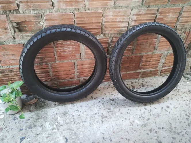 Vendo penel e bom Estado