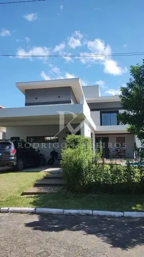 Casa em condomínio com 4 quartos no Rio Tavares, Florianópolis