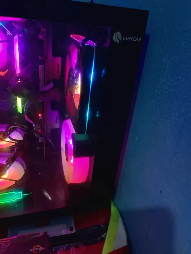 Troco gabinete gamer aquário novo em outro