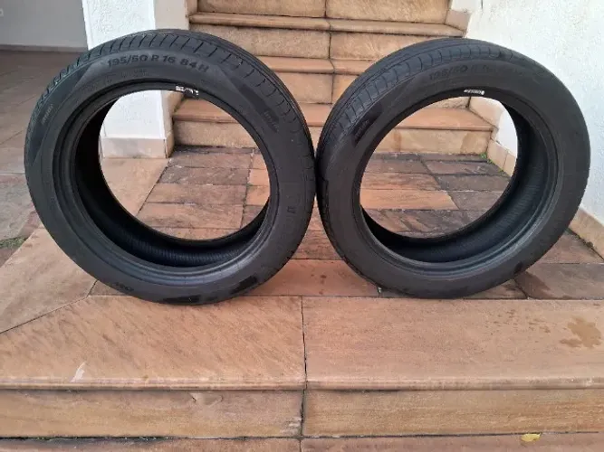 02 Pneus Continental 195/50R16
