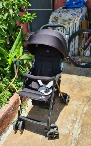 Carrinho de bebê Chicco - Ohlala