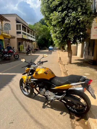 Cb300 conservada venda ou troca em 150 mix 