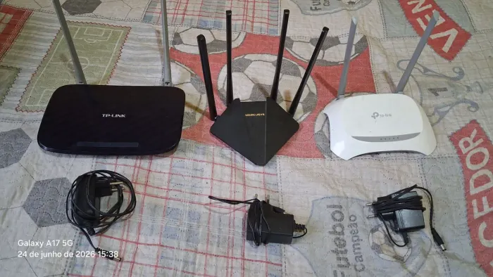 Conjunto 3 roteadores Wi-Fi