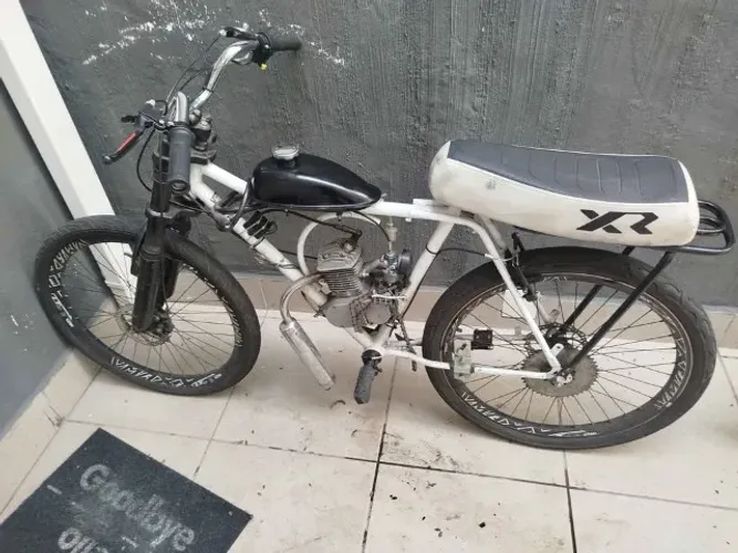 Bicicleta motorizada 2 tempos
