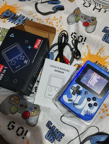 Mini Game Retrô Portátil 400 in 1 Clássicos + conexão TV Transcod novo na caixa faço envio