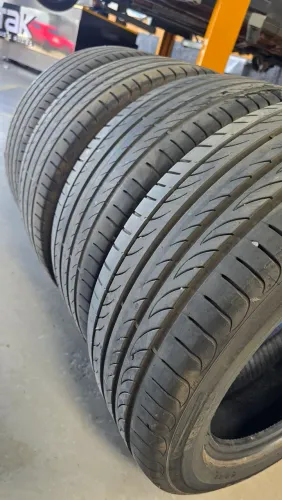 Pneu Pirelli 215 50r17 Bons.