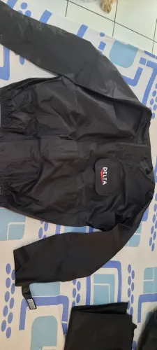 Capa Motoqueiro Delta Tam. G (nova) + Capa Mochila (nova)