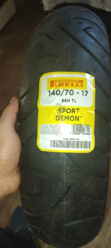 Pirelli sport demon