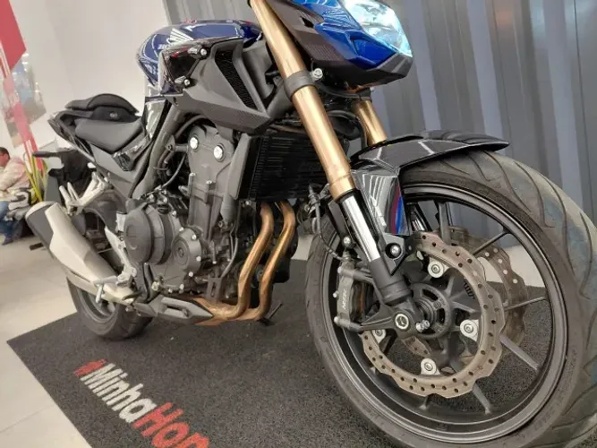HONDA CB 500F 2024 | 8.400 KM | ÚNICO DONO | GARANTIA | REVISÕES NA HONDA