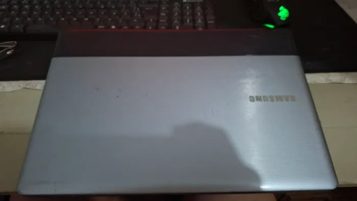 $320 - Notebook Samsung: Barato p/estudo e trabalho