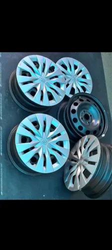rodas e calota yaris