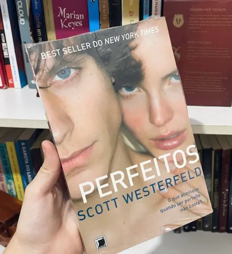 Vendo livros novos, usados e seminovos