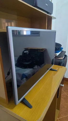 Tv LG 32 polegadas( *NÃO E SMART TV*)