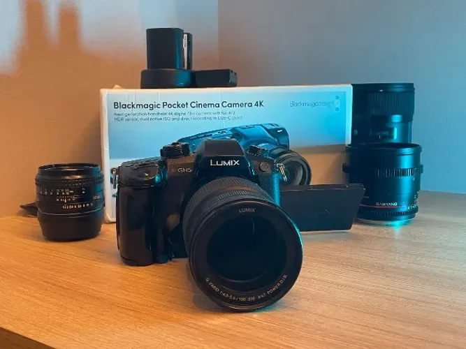 Panasonic Lumix Gh5 + 4 Baterias + 1 Lente 25mm (Usado)