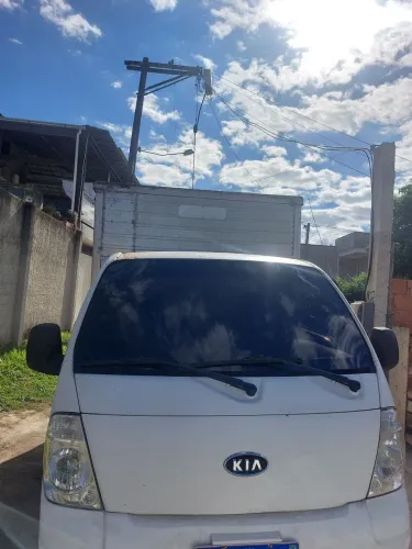 Vende se kia bongo k2500