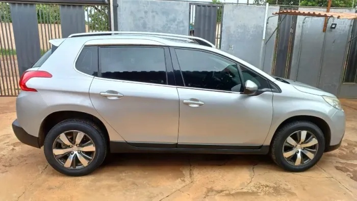 Peugeot 2008 Griffe 1.6 Flex 16V 5P Aut. 2016