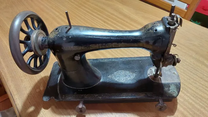 Máquina de costura antiguidade singer