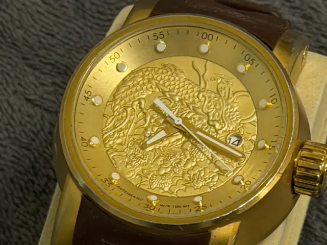 Lindo Relógio Original Invicta Yakuza